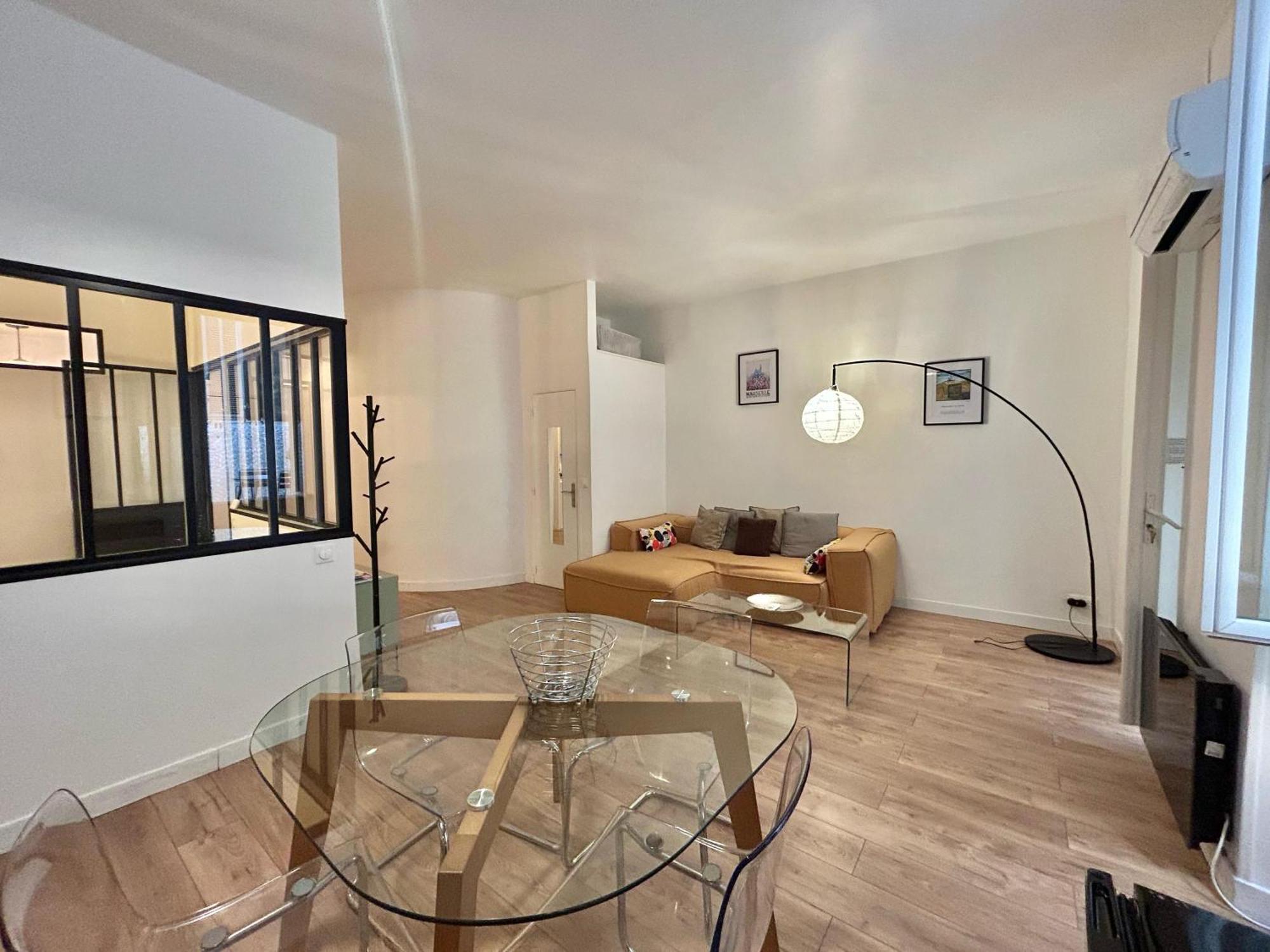 Chez Marie Et Romain- Appartement De Charme Au Coeur De La Joliette Proche Panier Centre Ville マルセイユ エクステリア 写真